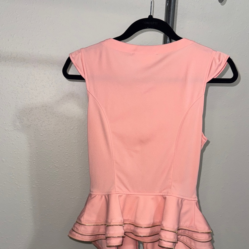 Elegant Pink Sleeveless Peplum Blouse - Picture 6 of 7